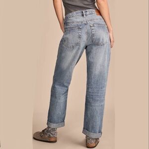 Lucky Brand Women's Distressed Boyfriend Jeans